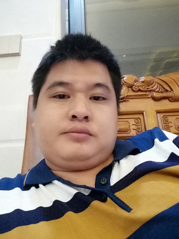 Zyp的第一张照片--阳山闪婚服务中心